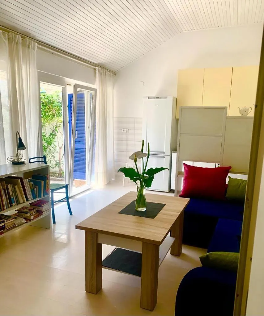 Apartment Art Adriatic 푸나트